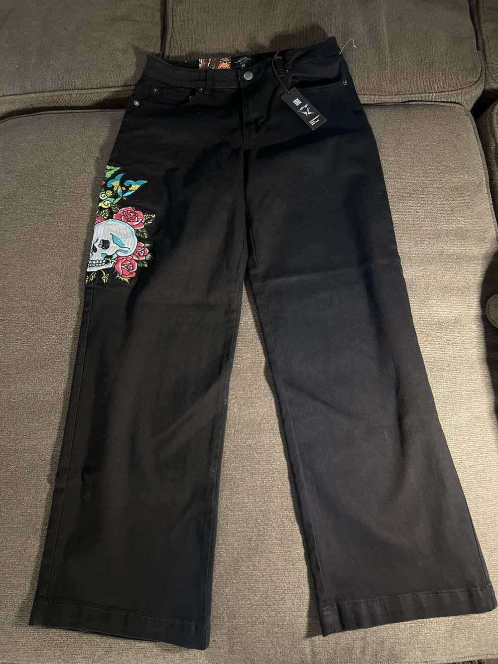 Ed Hardy Wide Leg Jeans Size 30 Black Skull And Roses Embroidery